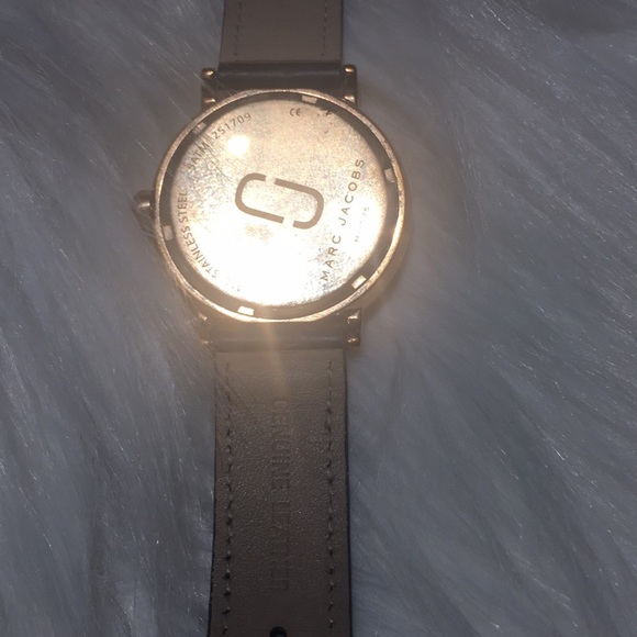 Marc Jacobs watch - Picture 5 of 7